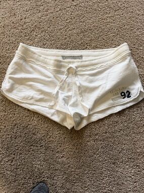 Abercrombie & Fitch White Cotton Lounge Shorts with Grey Trim